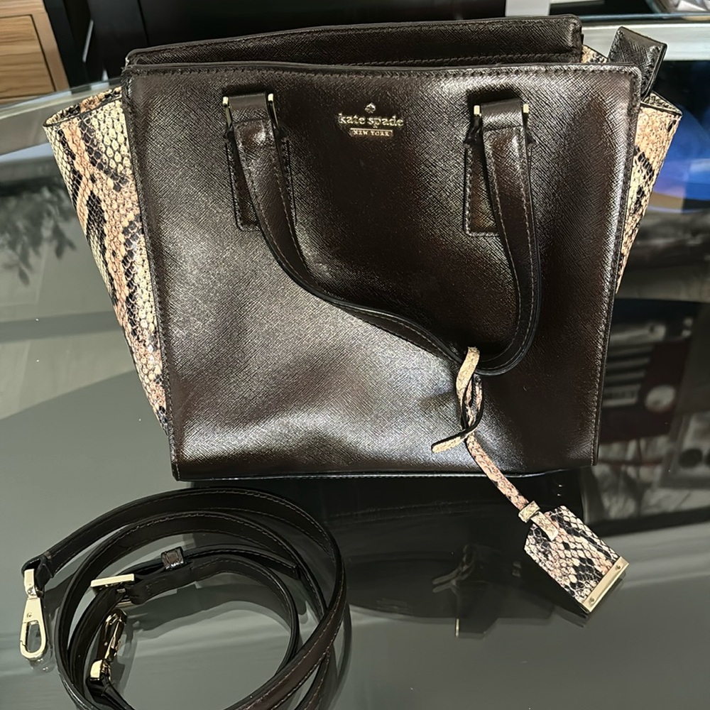 Kate spade pocketbook excellent condition